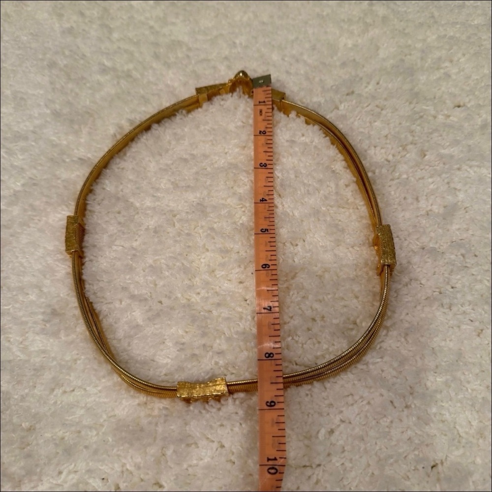 Vintage Judith Leiber Gold Stretch Metal Lion Belt - Picture 10 of 12